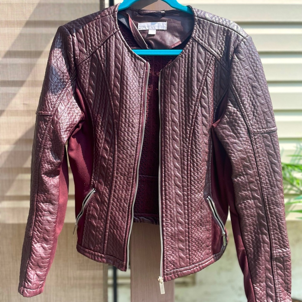 Burgundy leather jacket M